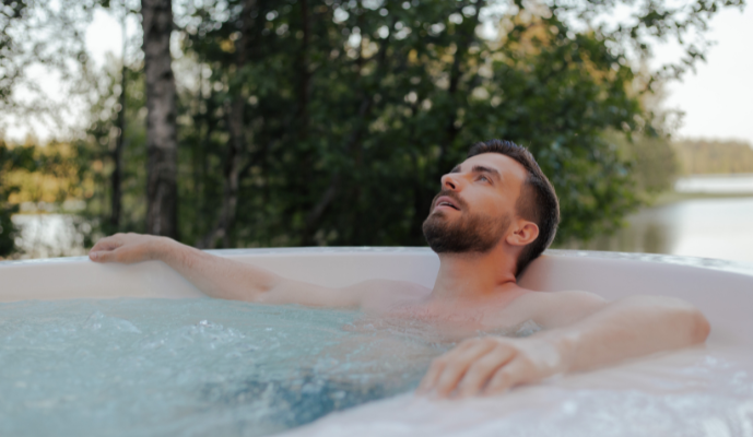 Labor Day sale Jacuzzi hot tub banner image